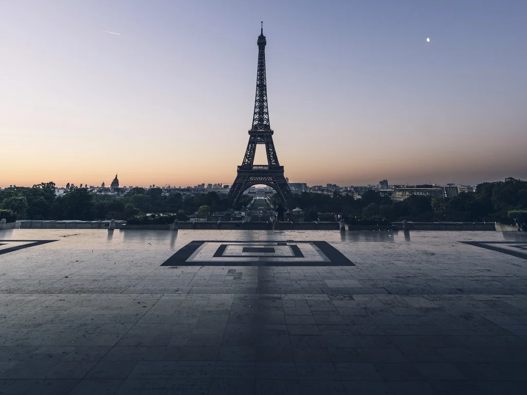 Arckezelés Székesfehérvár 2 eiffel tower champ de mars paris france - Ilona Kozmetika